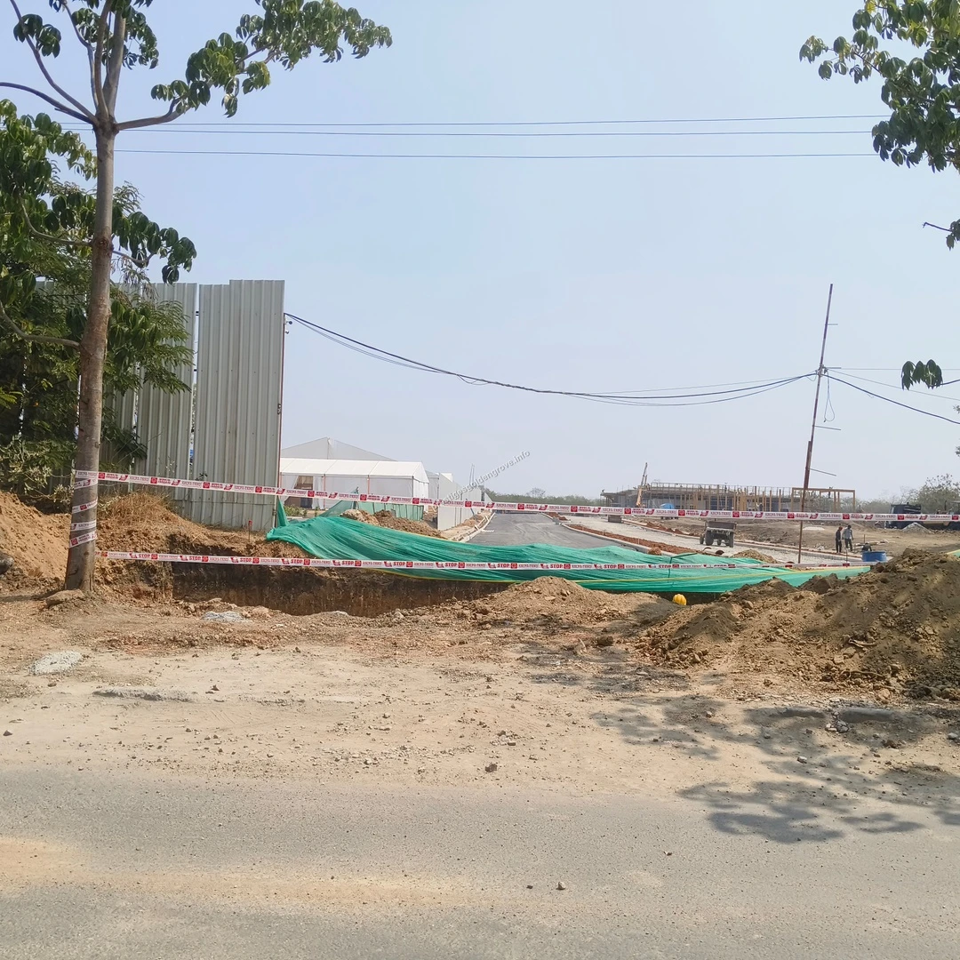 Trenching Work Progress Prestige Golden Grove Trenching Work Progress at Project Boundary