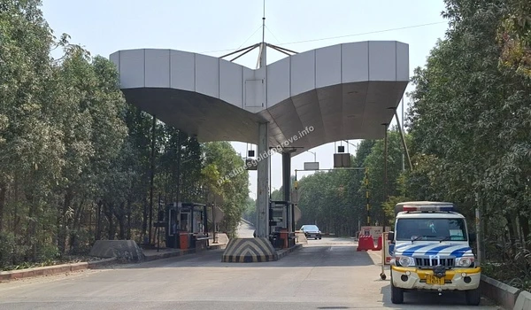 Nearby Toll Plaza View of the well-maintained toll plaza and security checkpost near Tellapur, ensuring safe, secure, and smooth road connectivity for residents of Prestige Golden Grove
